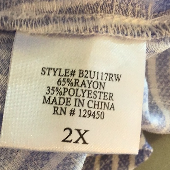 NWT Fred David blue/ white stipe “ticking” blouse. Super soft! - Picture 7 of 7